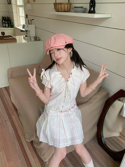 Ruan Ruan's homemade 2024 new summer original niche fungus sweet and western style age-reducing V-neck plaid dress