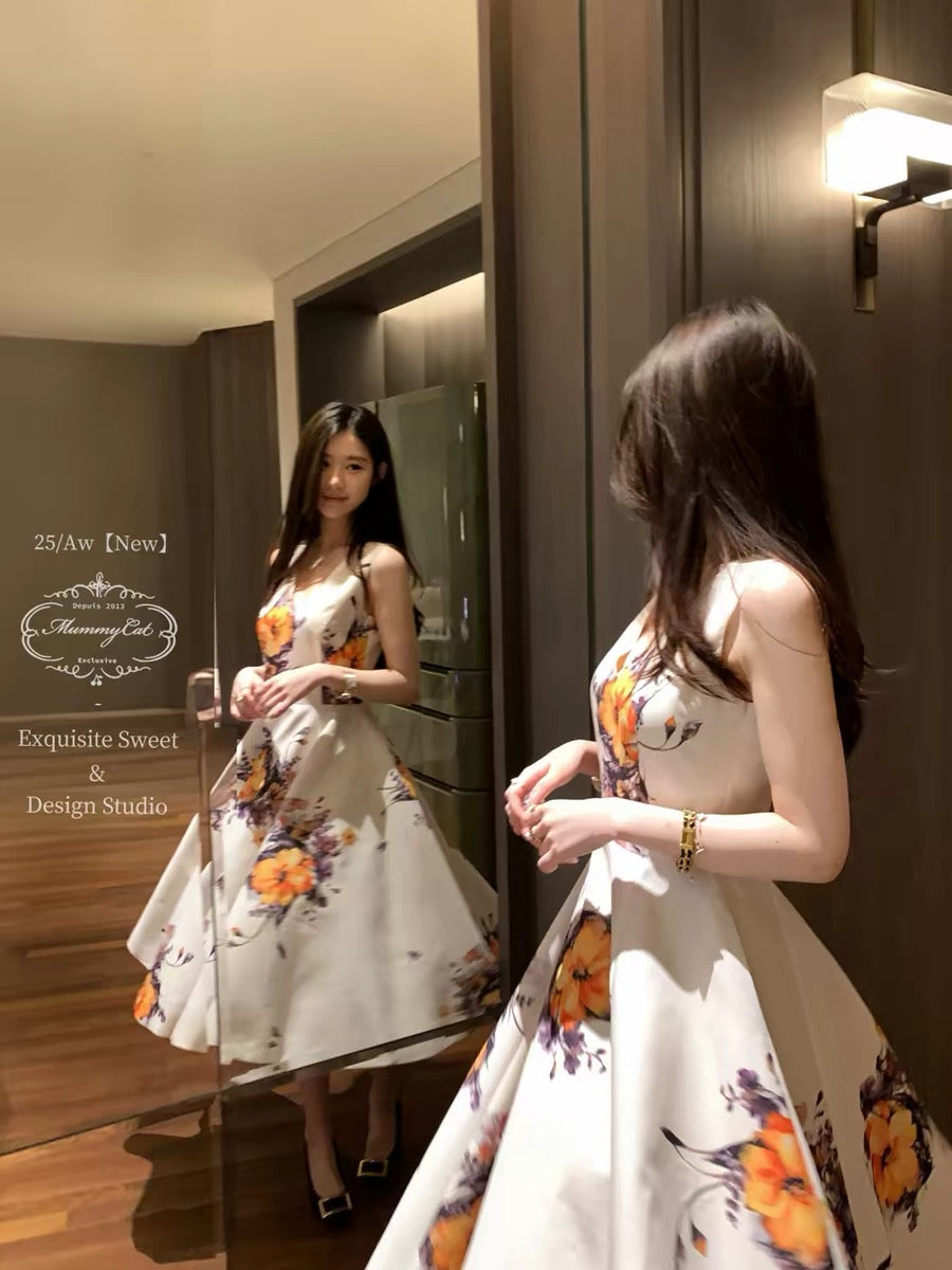 Mummy Cat, the Egg-Laying Meow [Romantic Real Name] New Vintage-Style Floral Print A-Line Dress