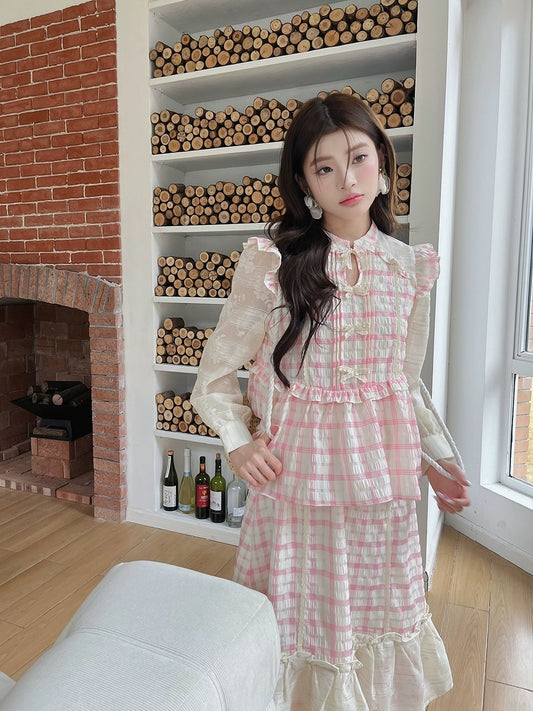 Ruan Ruan's homemade 2024 spring and summer new niche fashion dopamine age-reducing plaid suit women's skirt two-piece set
