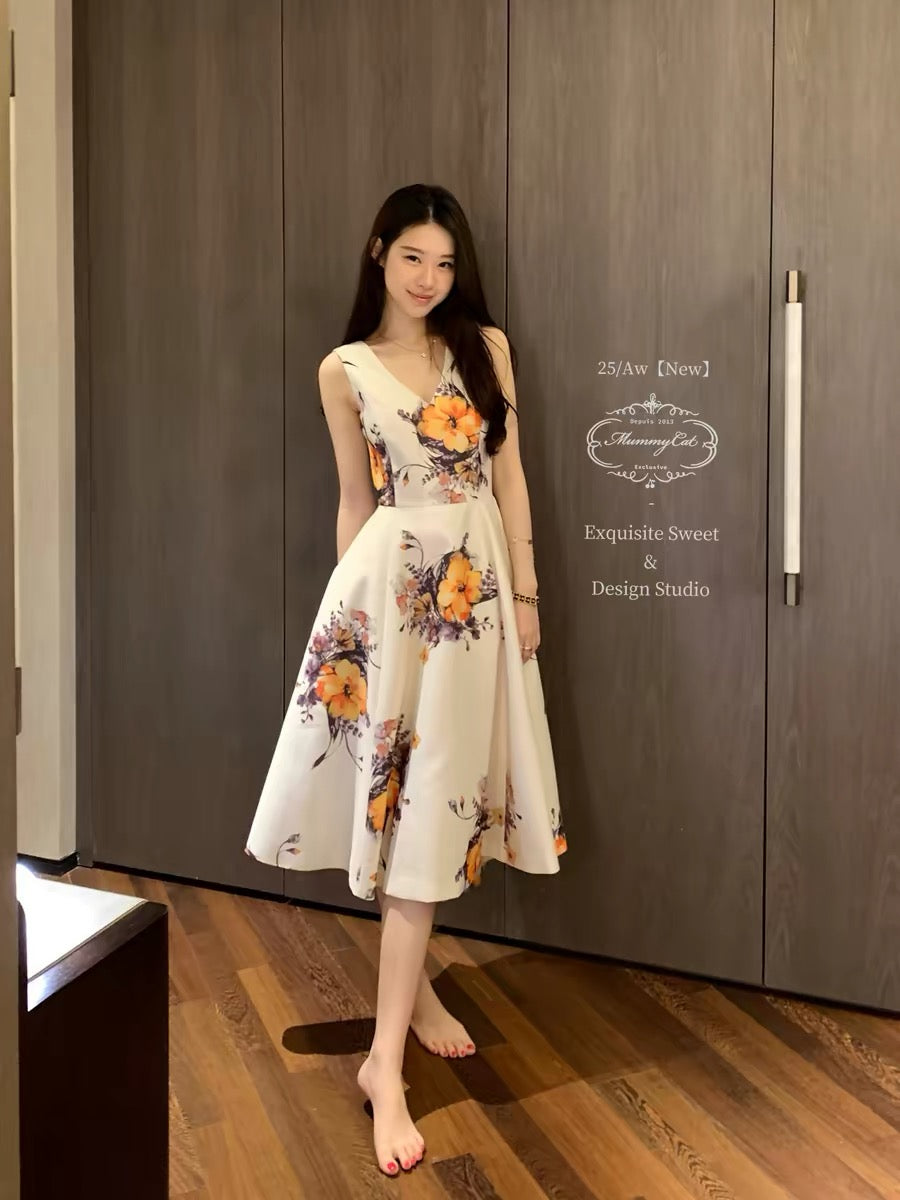 Mummy Cat, the Egg-Laying Meow [Romantic Real Name] New Vintage-Style Floral Print A-Line Dress