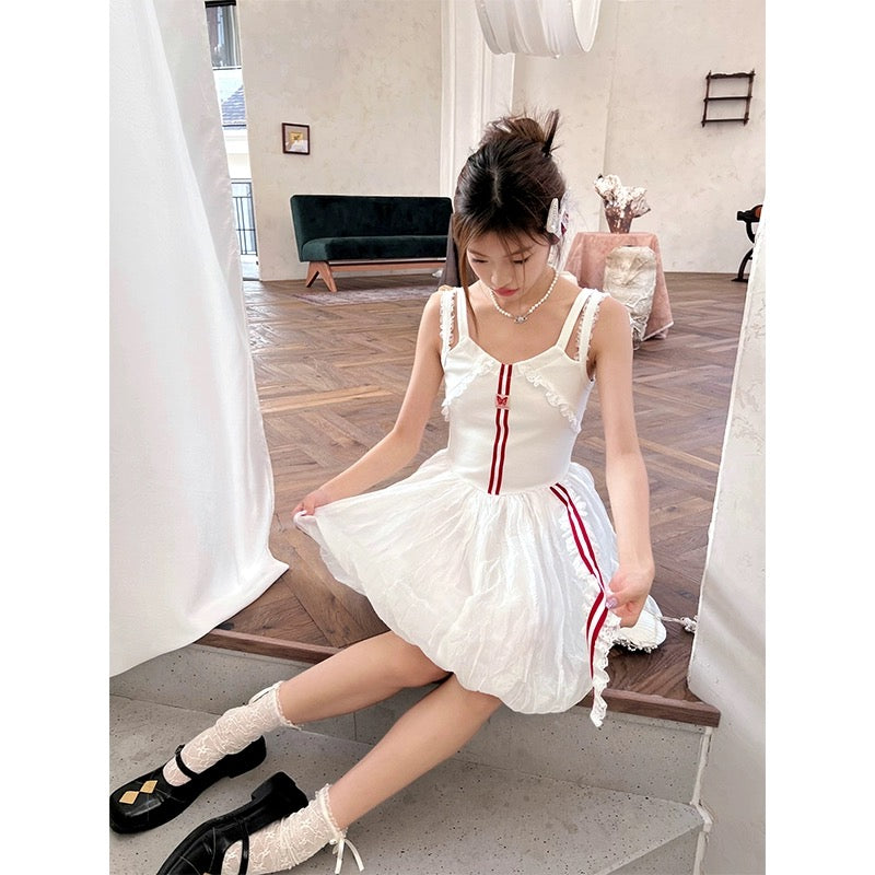 Ruan Ruan's homemade 2024 summer new style French style age-reducing niche design gentle style slimming suspender dress