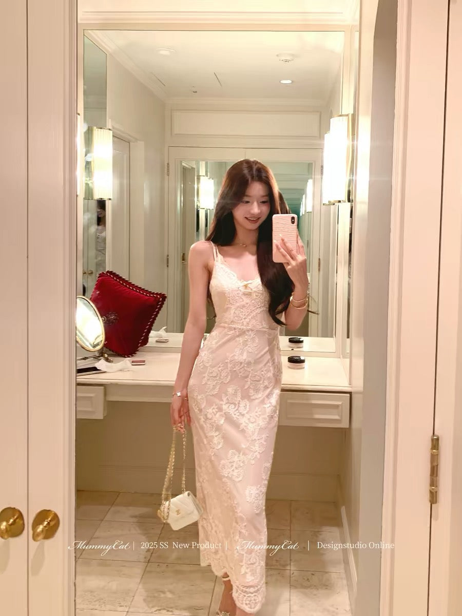 Mummy Cat Laying Eggs [Miss Friendship] 3D Lace Embroidered Rose Bodycon Vacation Sundress