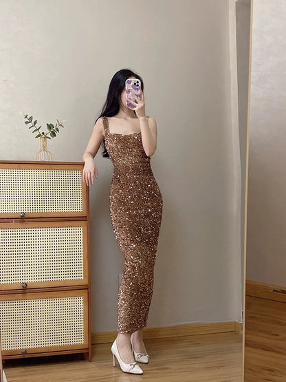 DOLLYTANG Duojia starry sky gray high-end sequined dress that shows your figure, square neck and hip-hugging daily dress