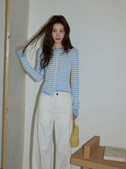 Chaochao's Korean Style Blue and White Striped Knit Sweater for Women, 2026 Early Spring, High-End Temperament Casual Slim Fit Long-Sleeved Top
