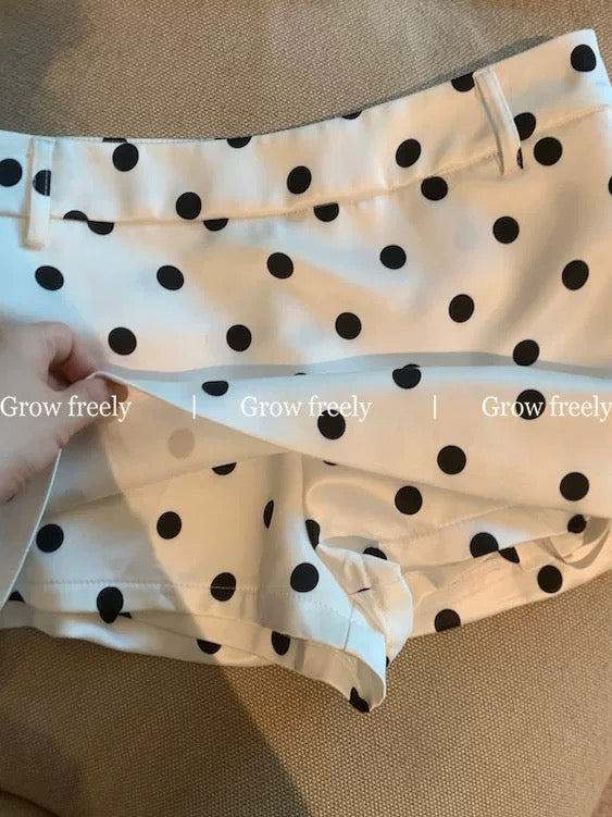 Grow freely French polka dot satin low-waisted shorts for women, autumn and winter, slimming, youthful, and anti-exposure.