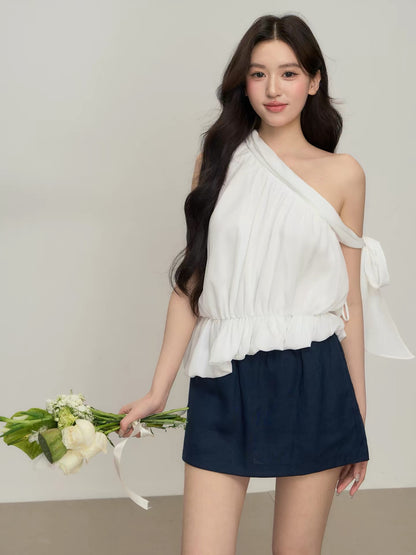 OIOI ESSE / "Unbound" French-style asymmetrical off-shoulder sleeveless tank top with flowing ribbons