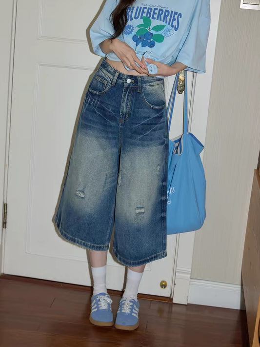 Chaochao's Korean Style Blue Distressed Ripped Cropped Jeans for Women, 2026 Summer, Loose Fit, Wide Leg, Straight Leg.