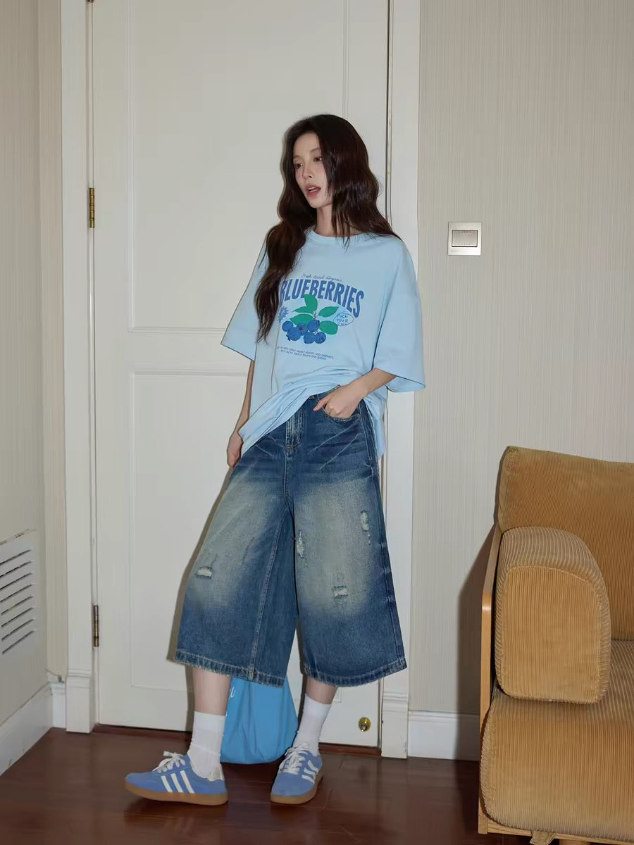 Chaochao's Korean Style Blue Distressed Ripped Cropped Jeans for Women, 2026 Summer, Loose Fit, Wide Leg, Straight Leg.