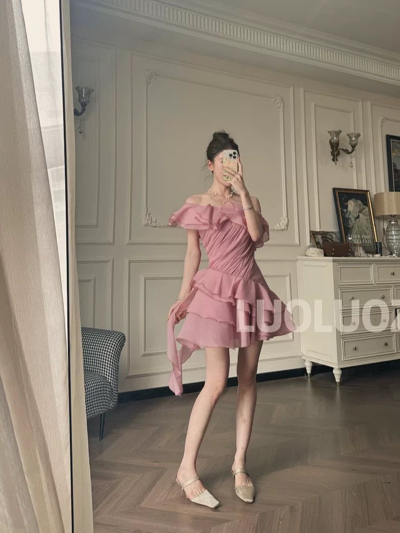 LUOLUOZ [Berlin Pink Mist] French-style Exquisite Color Slimming Pleated Short Dress JF817