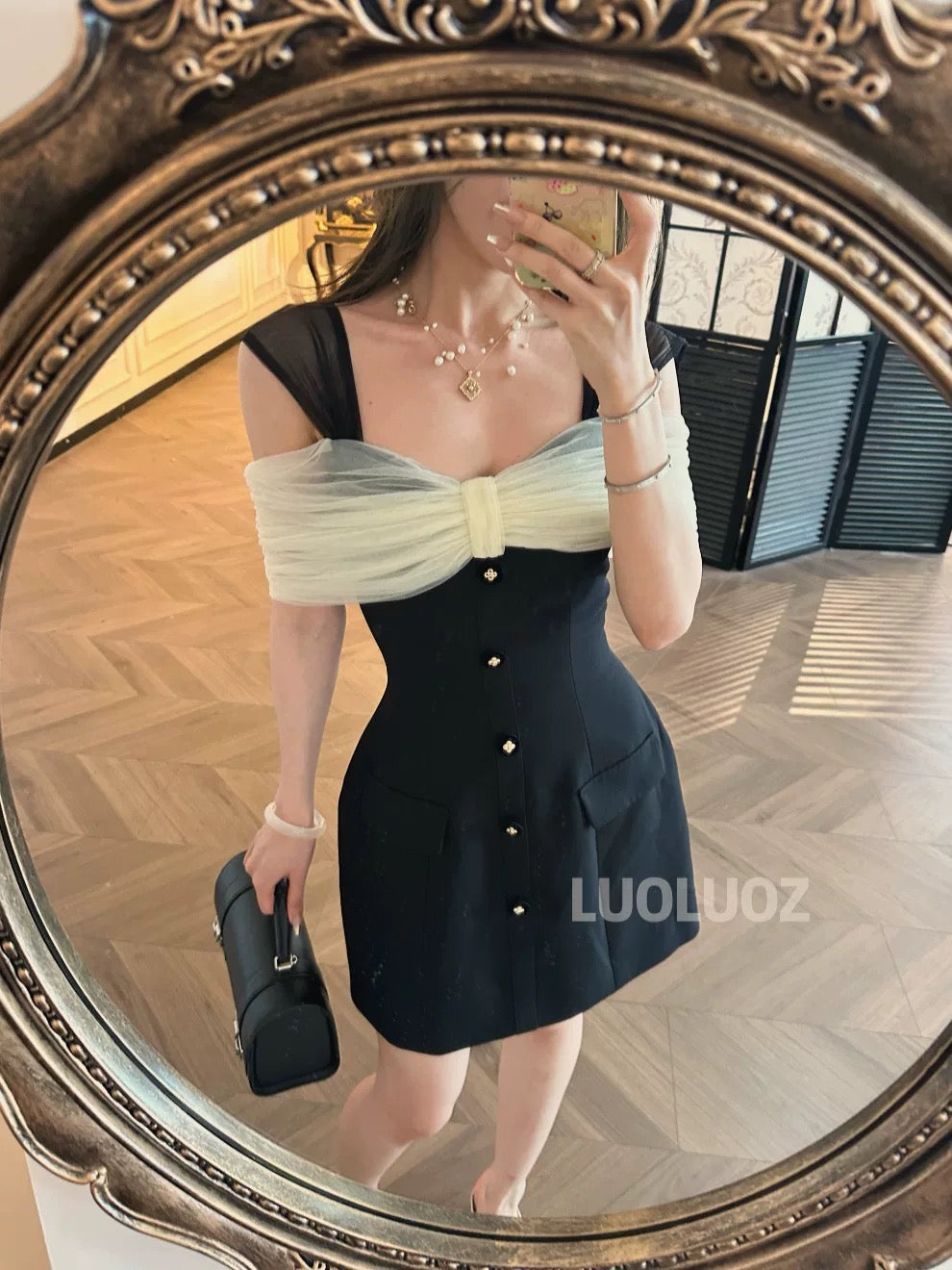 LUOLUOZ 【Misty Charm】Elegant and Stylish Short Dress with a Chic Neckline Design CC160