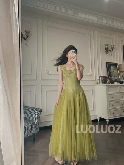 LUOLUOZ 【Green Leaves in Flight】Sophisticated and Elegant Long Fashion Dress CC167