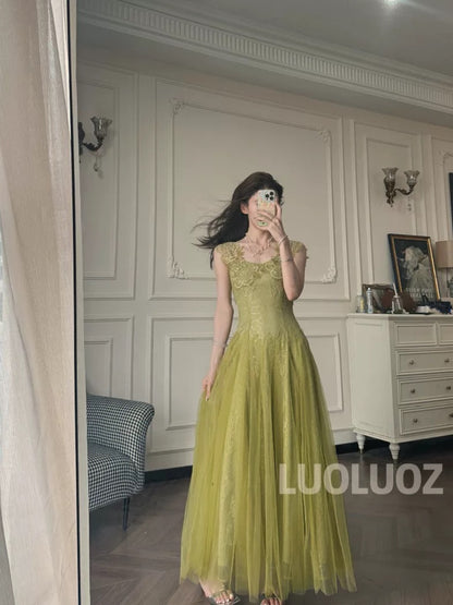 LUOLUOZ 【Green Leaves in Flight】Sophisticated and Elegant Long Fashion Dress CC167