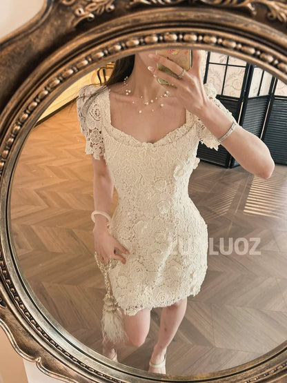 LUOLUOZ 【Floating Clouds Under the Moon】Elegant Patchwork Floral Fashion Lace Design Short Dress JF795