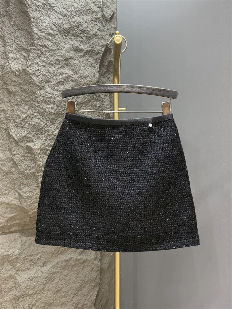Small fragrant sequined A-line short skirt for women in autumn and winter new fashionable temperament high-waist slim tweed hip-covering skirt