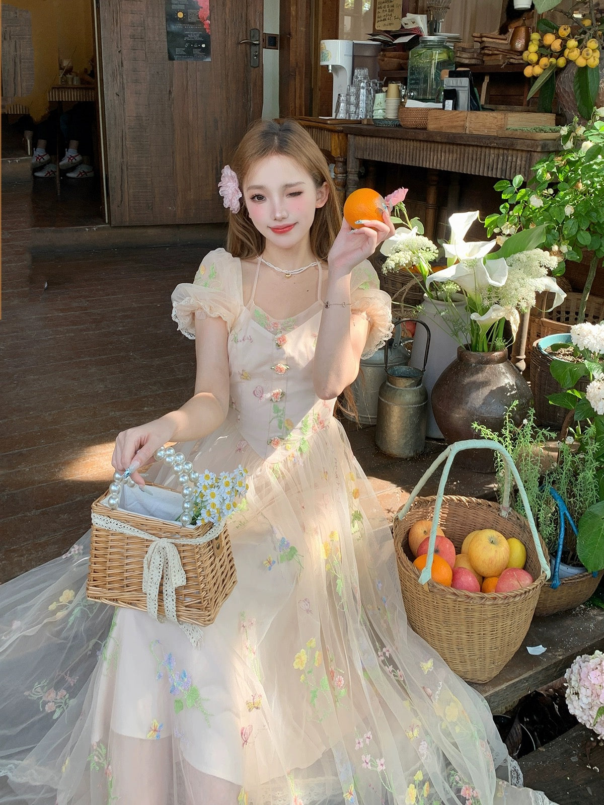 Bingbing is here丨【Starry Sky Flower Sea 2.0】French heavy industry embroidered halter dress sweet girly long dress