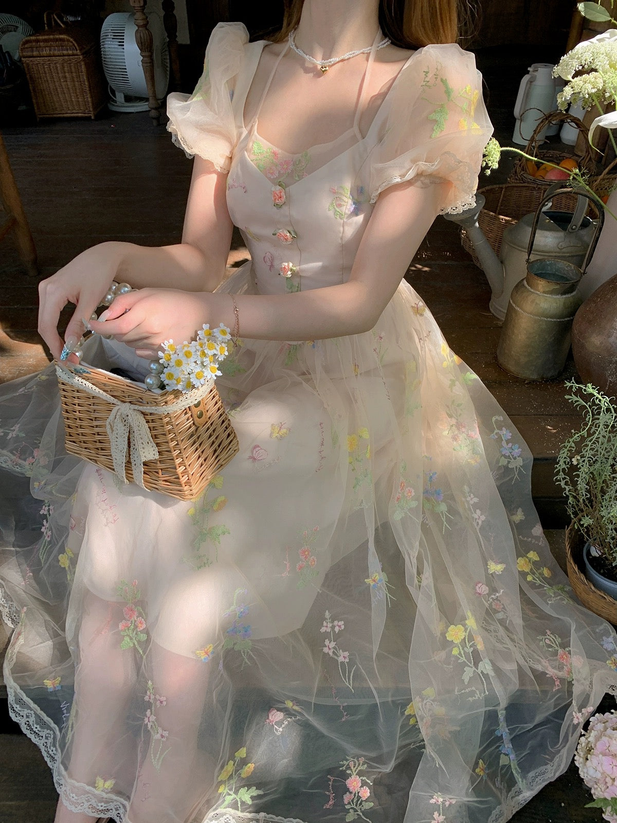 Bingbing is here丨【Starry Sky Flower Sea 2.0】French heavy industry embroidered halter dress sweet girly long dress
