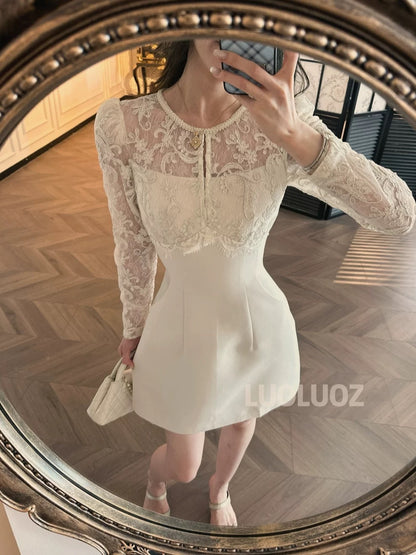 LUOLUOZ【Moonlight White Tea】Exquisite Lace Long-Sleeved Slim-Fit Short Dress jF995