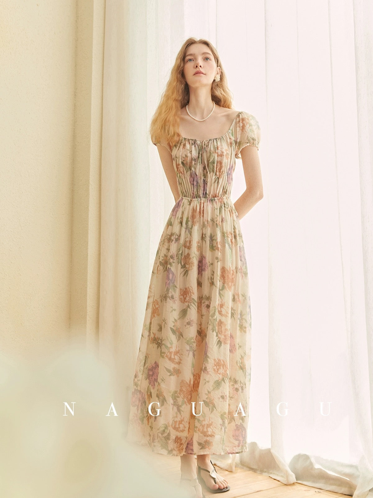 Pumpkin Valley [Nianhua Yimeng] Small quantity in stock Lyocell square neck waist slimming short-sleeved floral dress