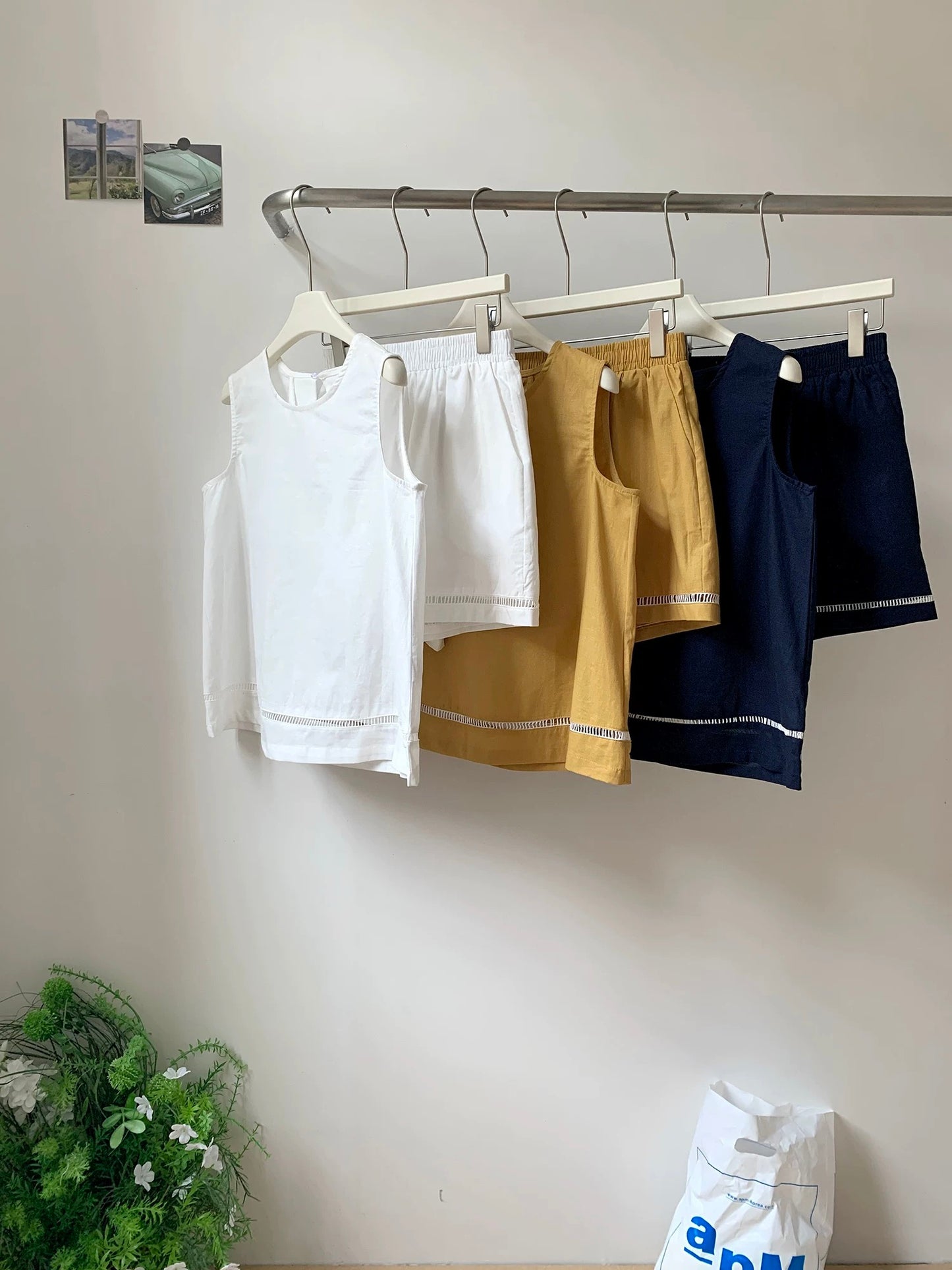 Korean style Thirteen Lines simple temperament round neck splicing vest top casual versatile wide leg shorts fashion suit for women