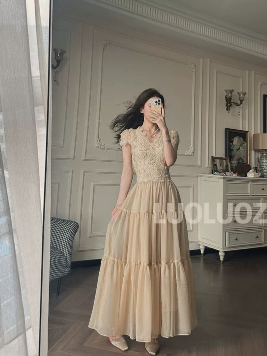 LUOLUOZ [Enchanted Garden] French Chic, Exquisite Luxury, Waist-Slimming, Goddess-like Long Dress JF712