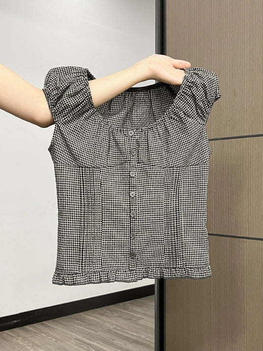Xia Zhen Black Plaid Hot Girl Single-Breasted Short-Sleeve T-Shirt Summer New Style Ruffled Trim Design Unique Top
