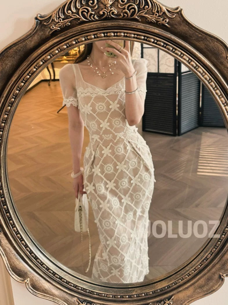 LUOLUOZ 【Heartbeat Supreme】Exquisitely Elegant Mesh Sleeve Waist-Defining Long Dress JF832