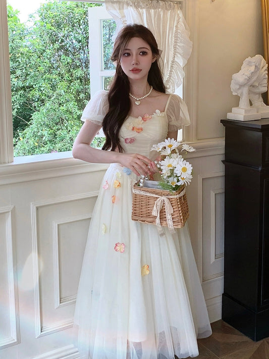 Bingbing is here丨[Berlin Flowers] French sweet niche A-line dress fairy three-dimensional flower long dress