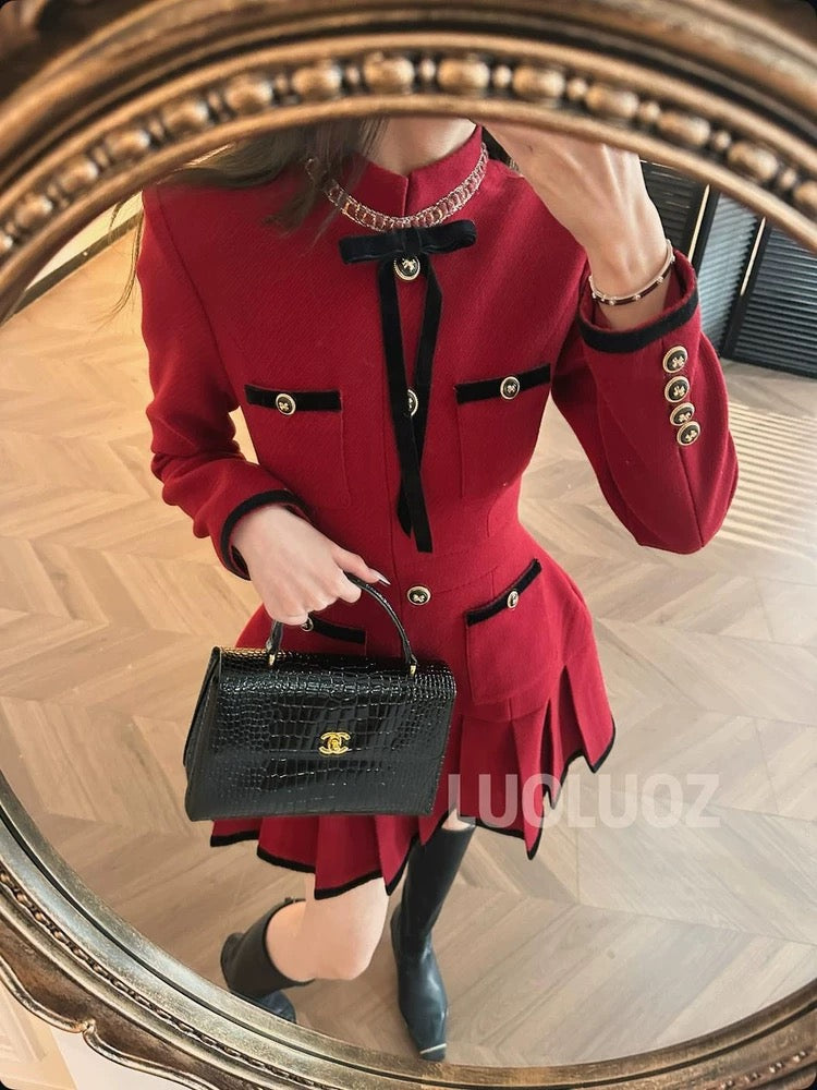 LUOLUOZ【Red Memories】High-end, elegant, slimming color-blocked fashionable pleated short dress Jf486