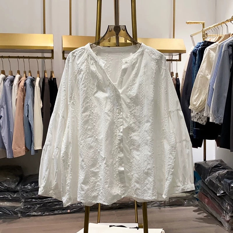 [Xiao Ai's Stall Photos] French Retro Gentle Design Embroidered Round Neck Blouse for Women, Spring and Autumn Elegant Top