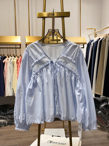 [Xiao Ai's Shop Photos] V-neck tie-up hollowed-out blouse for women, new autumn style, Korean fashion, versatile top.