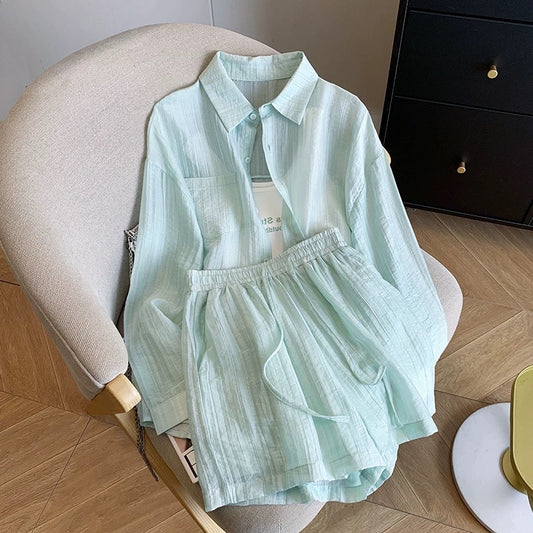 Guangzhou Shisanhang high-quality goods hot-selling ~ worry-free matching light and thin sun-proof shirt + suspenders + shorts three-piece suit for women