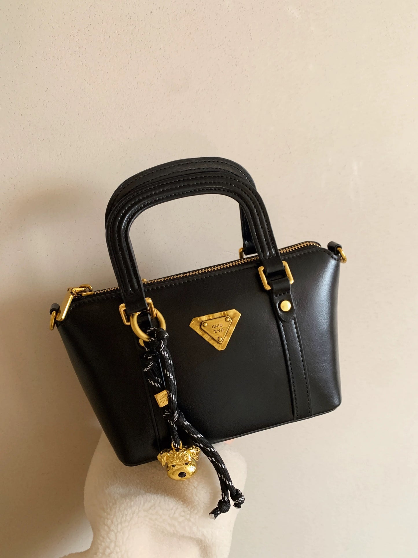Nanfeng Chio2nd Bread Puppy Poetry and Love Song Tote Bag 2025 New Super Hot Single Shoulder Crossbody Small Bag Women