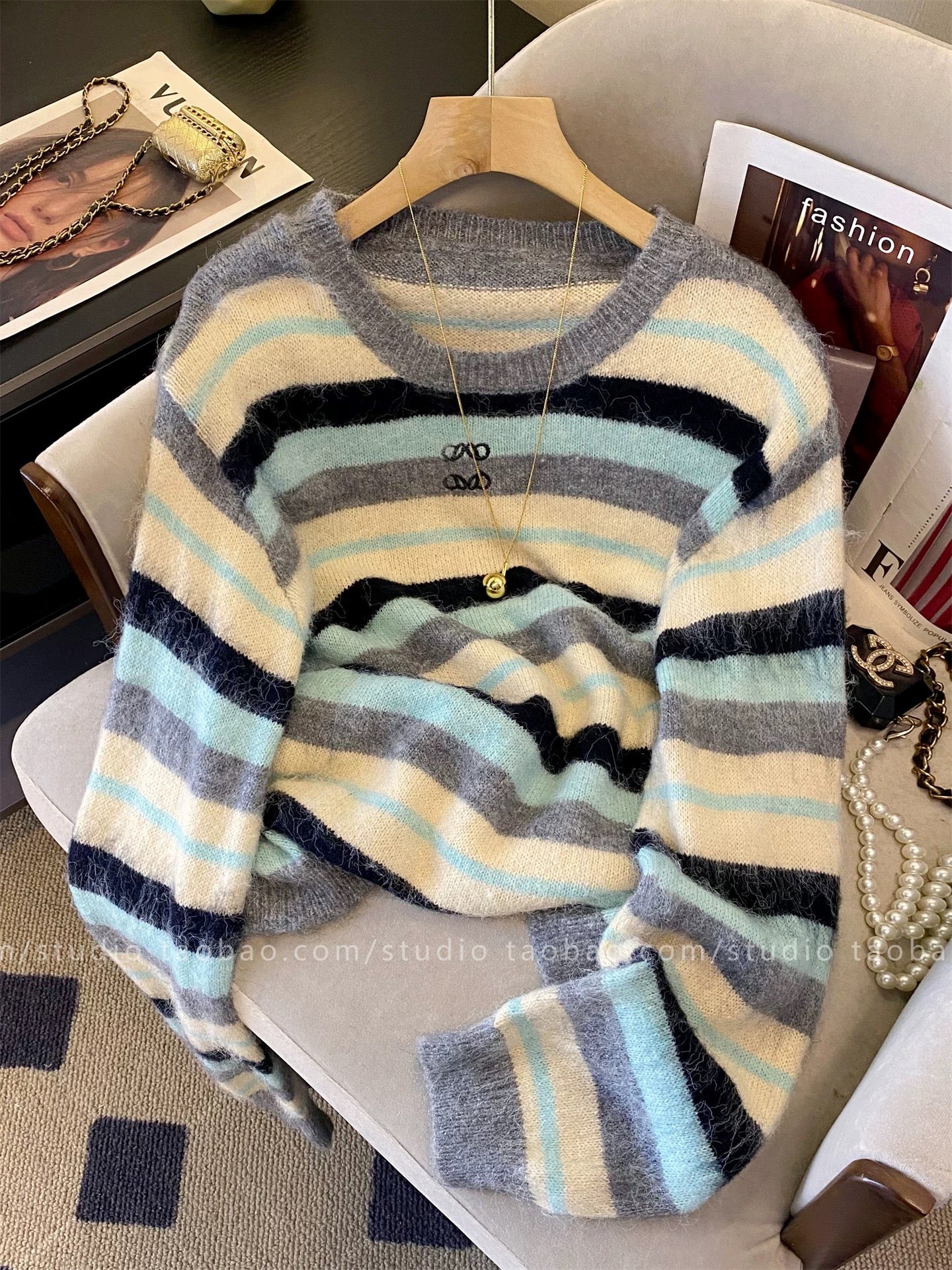Women's 2025 New Style Colorful Striped Embroidered Round Neck Knit Sweater, Long Sleeve, Loose Fit, Slimming, Thick, Warm, and Youthful