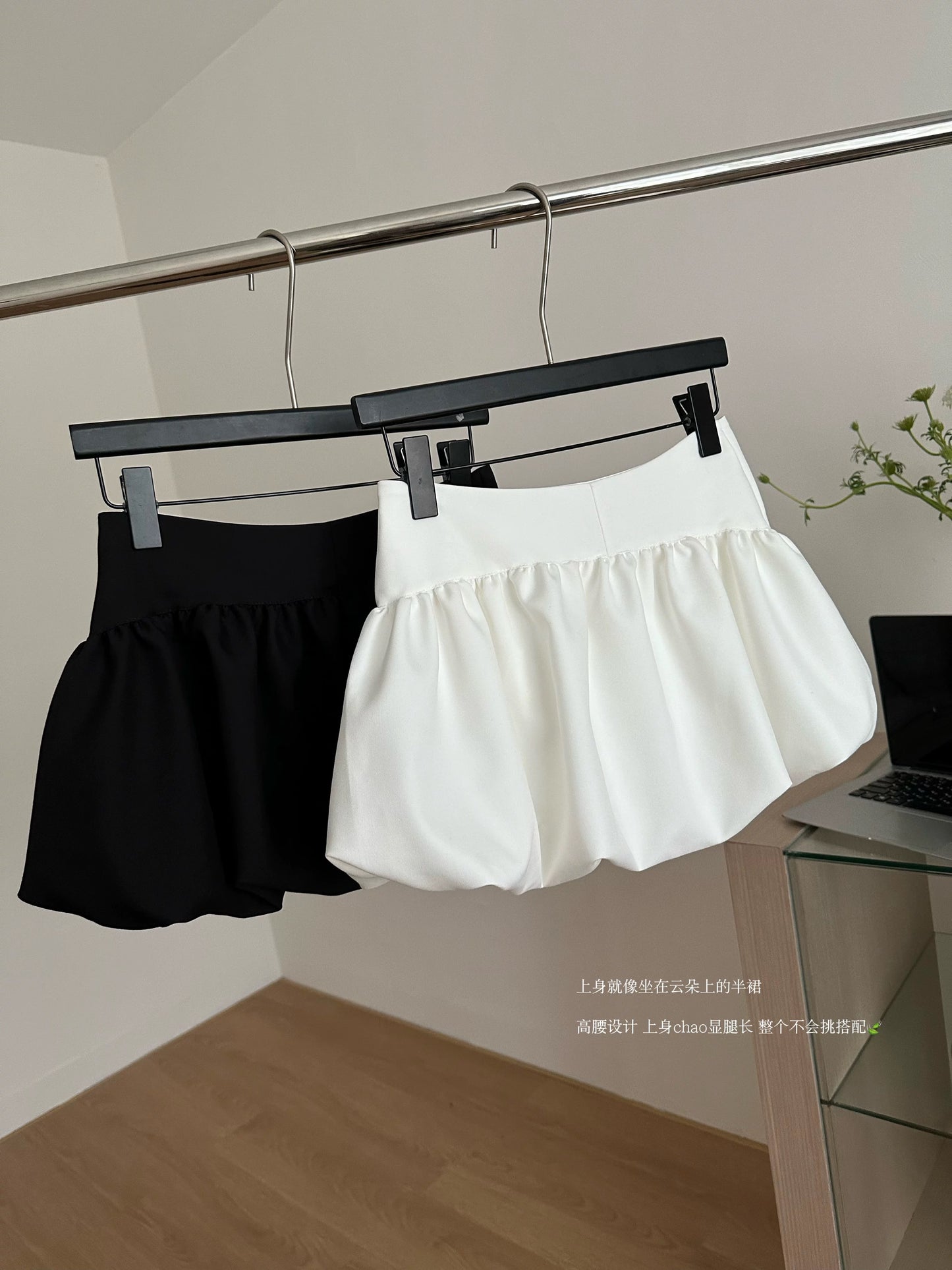 Internet celebrity same style 2025 spring new style sweet hot girl pleated design tutu skirt bud skirt short skirt skirt female