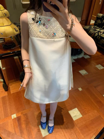 Le Rouge Zhou Meimei's Spring Outing Dress: Heavy-duty Beaded Satin Pleated Dress
