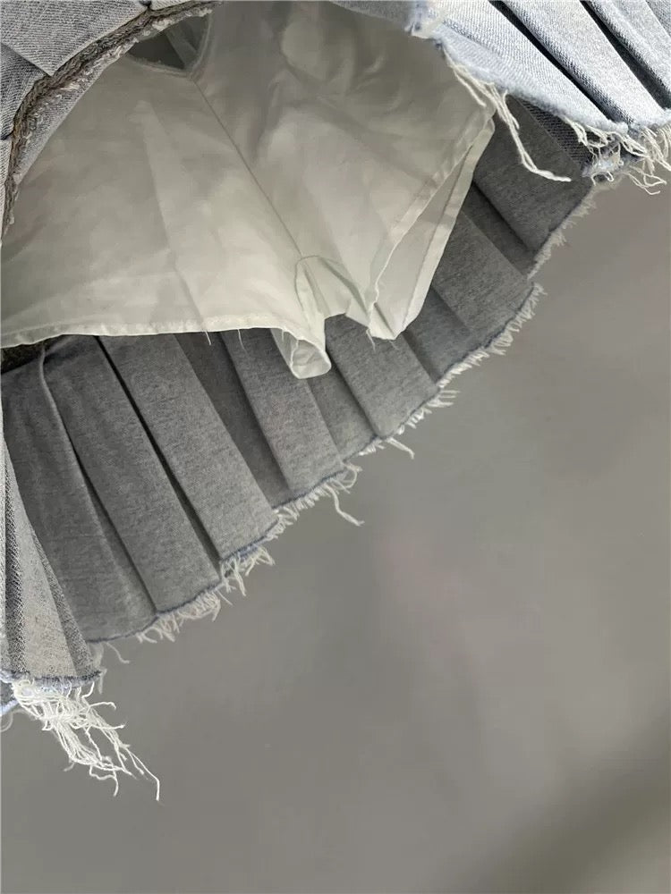 Irregular bevel denim skirt for women 2025 summer high waist slim A-line pleated skirt hot girl hip skirt