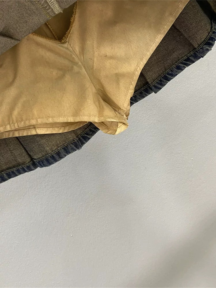 Retro washed denim skirt for women 2025 summer new lace belt slimming A-line hot girl pleated skirt