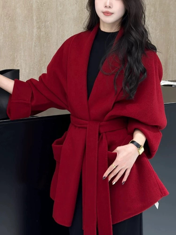 Xiaoxiangfeng red woolen coat Korean style lazy style autumn and winter niche design high fashion versatile top for women