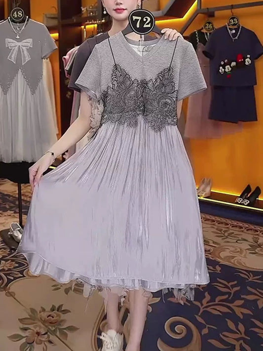 Fake two-piece contrast color V-neck dress for women 2025 summer new retro Hong Kong style drawstring waist slimming mid-length skirt