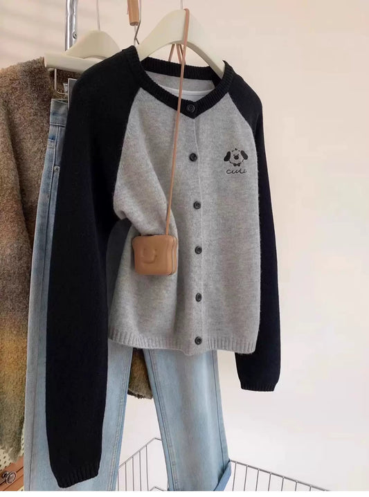 Gray puppy shoulder outer wear sweater jacket women autumn and winter 2025 new European goods small size wool knitted cardigan