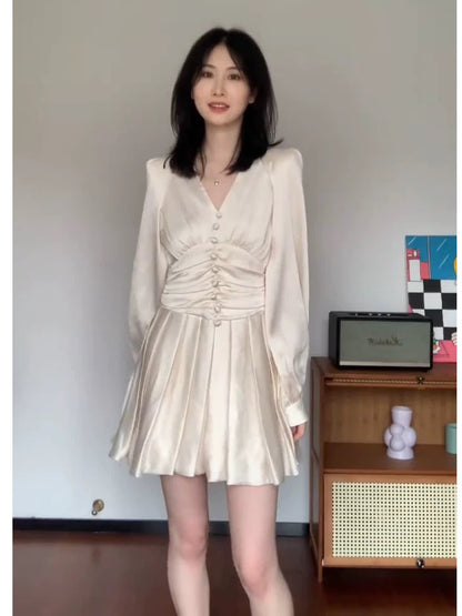 KUAN JI summer new style French elegant and gentle ladylike dress short V-neck high waist slimming