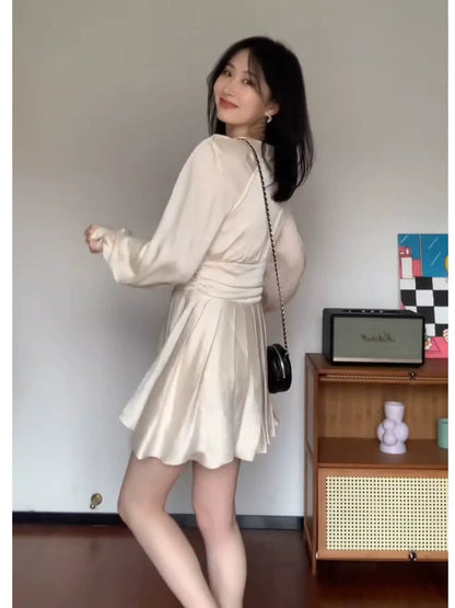 KUAN JI summer new style French elegant and gentle ladylike dress short V-neck high waist slimming