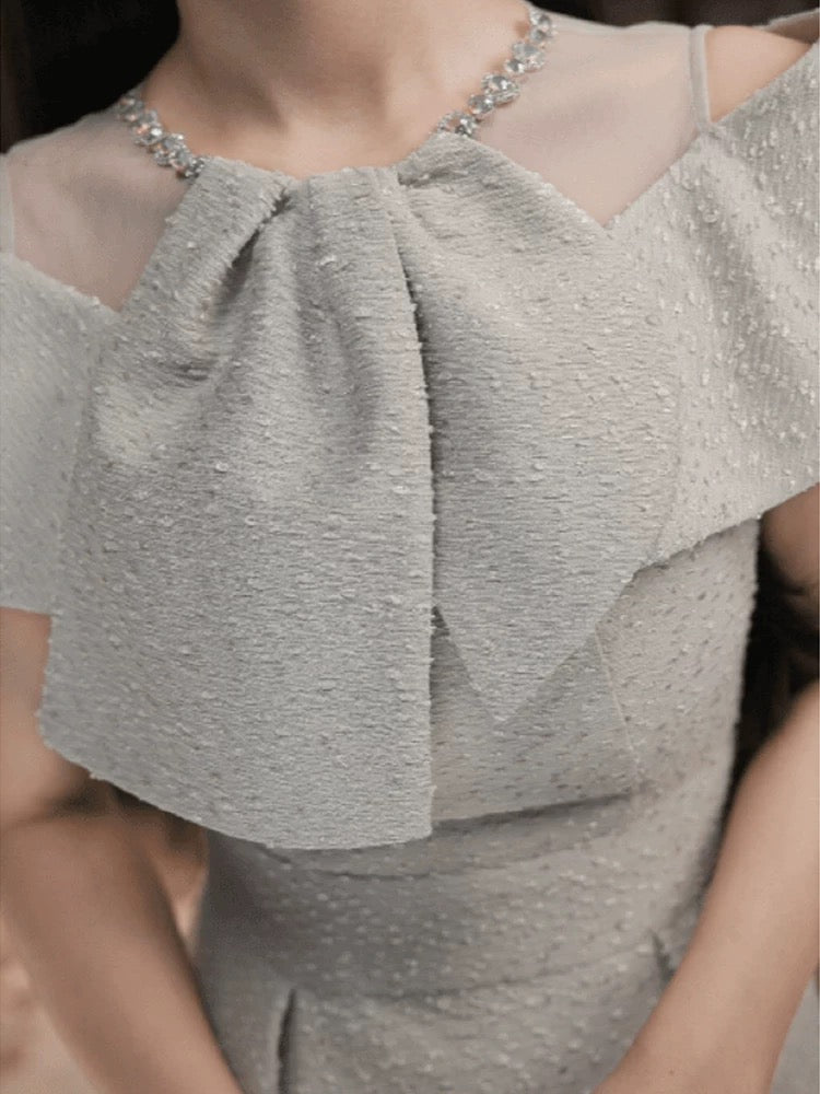 European station niche dress women's summer small high-end slimming temperament super good-looking waist A-line skirt