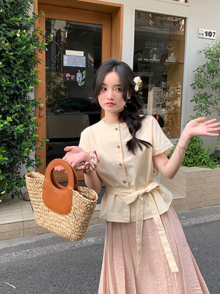 2024 new fashion suit textured lace waisted temperament short-sleeved shirt + versatile solid color skirt for women
