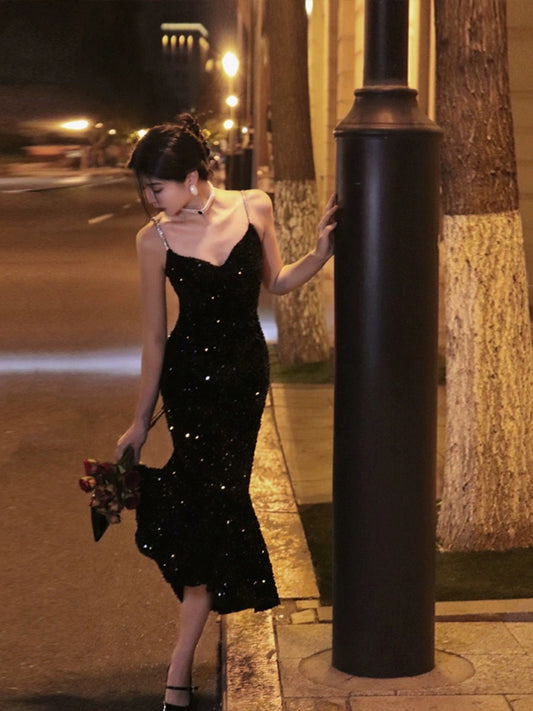Thirteen and Little French suspender dress for women autumn velvet fishtail temperament black sequin evening dress