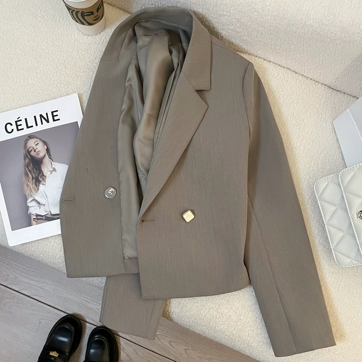 Gray-green short suit jacket for women of petite size 2025 spring and autumn new style high-end design niche casual suit