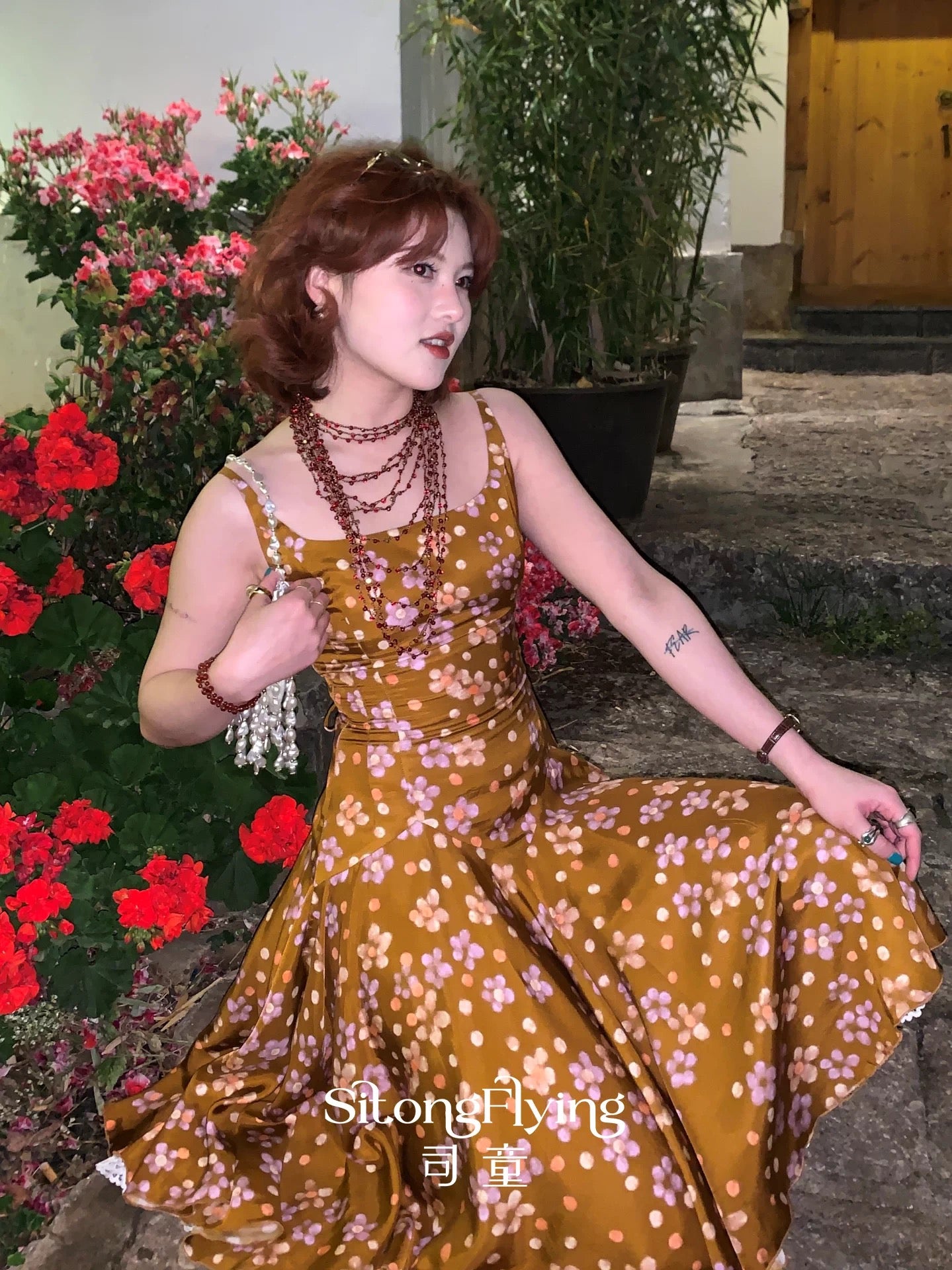 Sitong 【Golden Party】Caramel Floral Waist-cinching Dress, New Summer Style, A-line Short Skirt for Women