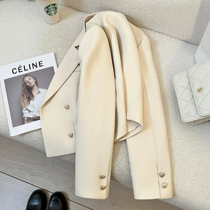 Off-white short suit jacket for women autumn 2025 new small size design commuting casual temperament suit