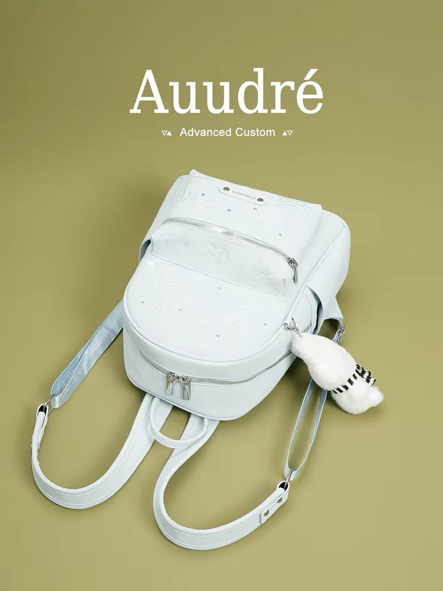 Auudre high-end, stylish, large-capacity women's backpack, new summer 2026 design, fashionable travel bag.