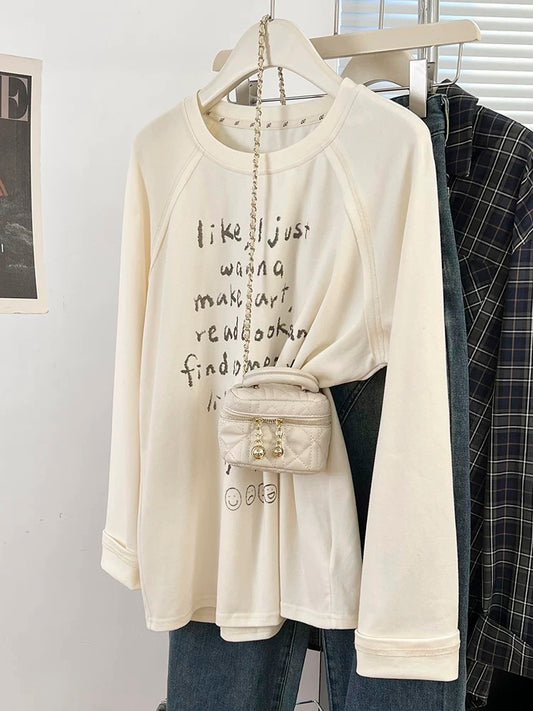 Beige letter printed round neck long-sleeved T-shirt for women 2024 autumn new design loose bottoming shirt with inner top